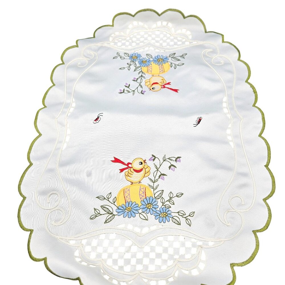 Vintage cottagecore scalloped edge chick and egg embroidered table runner